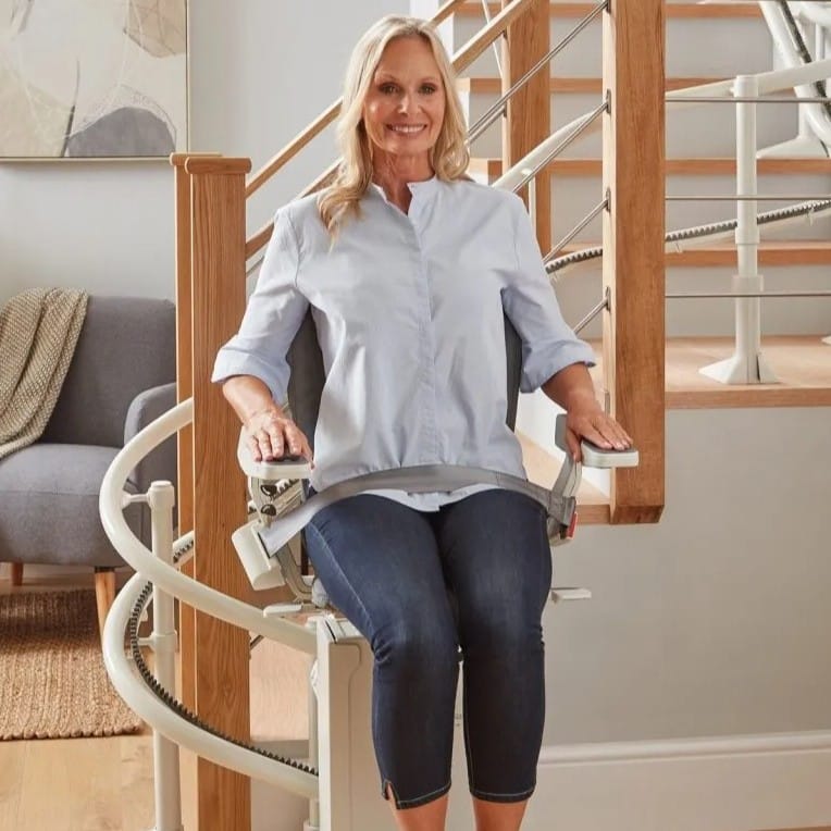 using the Ergo Curve Stairlift